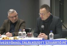 Cégvezetőkkel találkozott Szíjjártó Péter